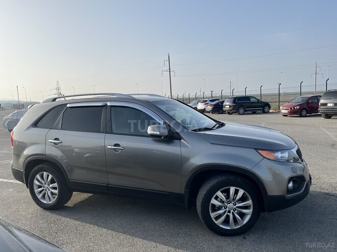 Kia Sorento-4