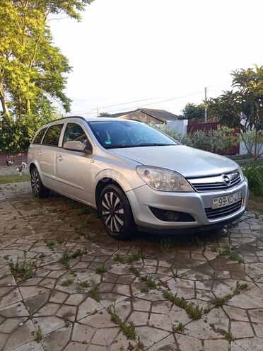 Opel Astra-1