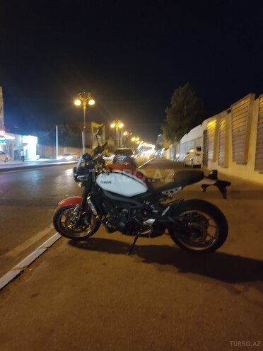 Yamaha XSR900-5