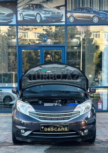 Nissan Note-2