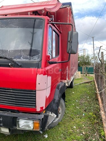 Mercedes Atego 814-3