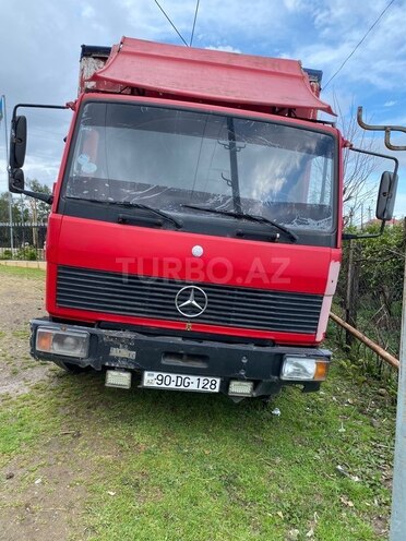 Mercedes Atego 814-1