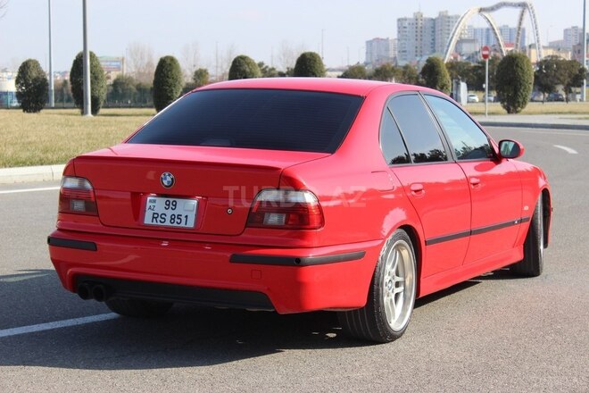 BMW 528-8