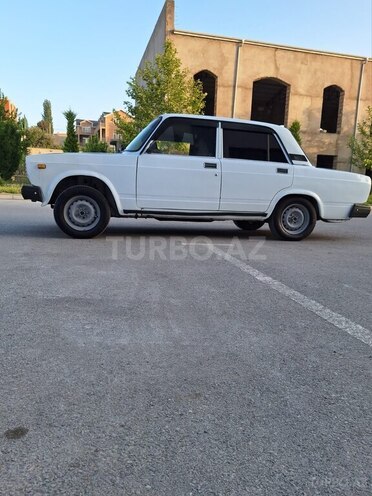 LADA (VAZ) 2107-4