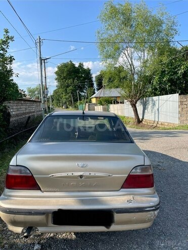 Daewoo Nexia-4