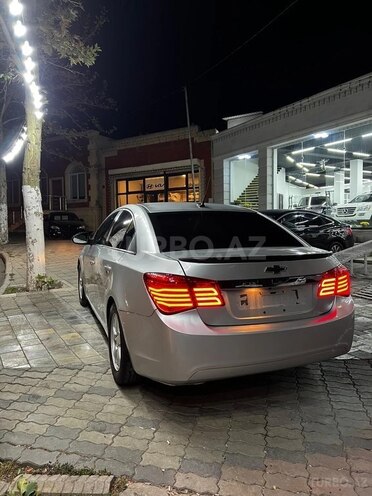 Chevrolet Cruze-4