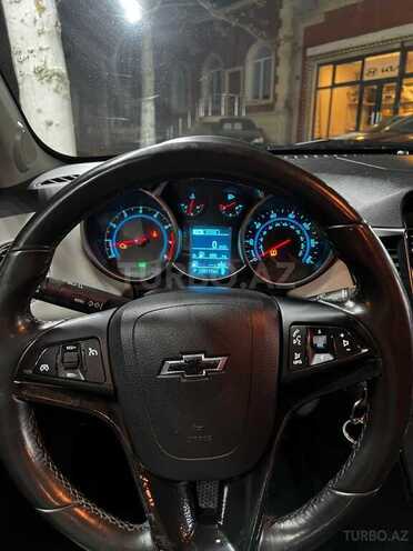 Chevrolet Cruze-9