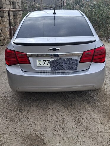 Chevrolet Cruze-2