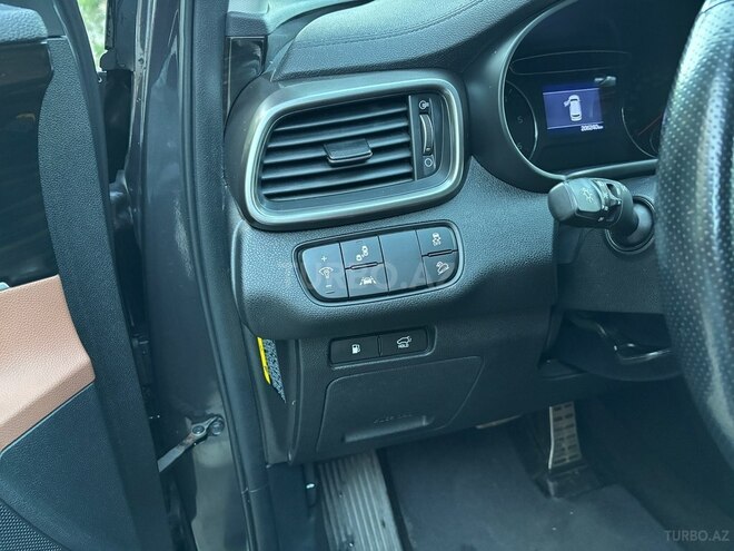Kia Sorento-5