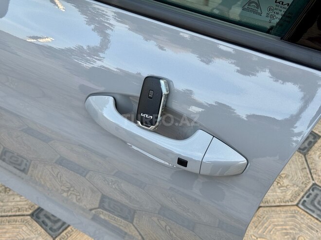 Kia K5-15