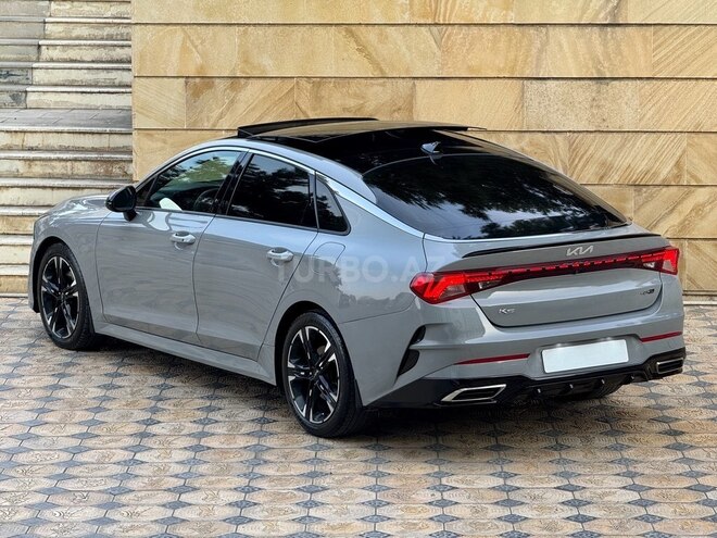 Kia K5-10