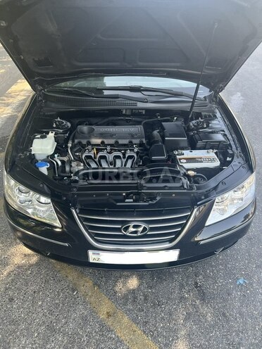 Hyundai Sonata-15