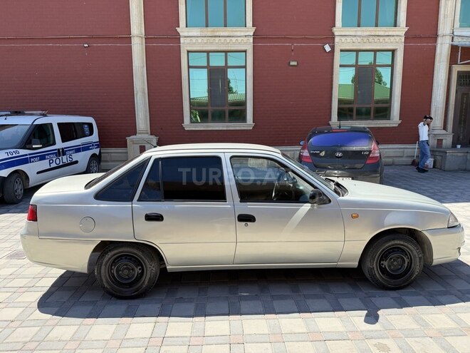 Daewoo Nexia-3