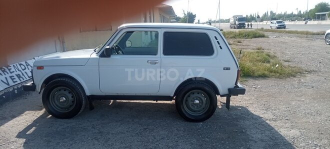 LADA (VAZ) Niva-3