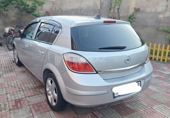 Opel Astra-3