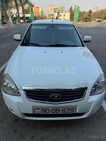 LADA (VAZ) Priora-1