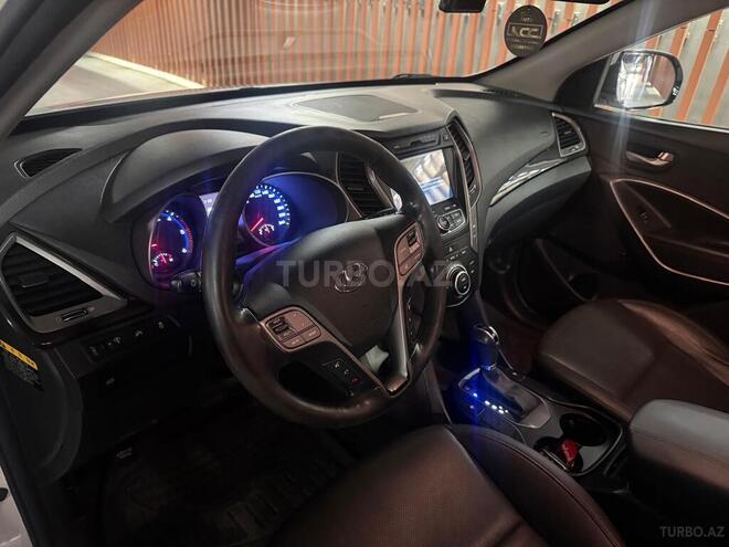 Hyundai Santa Fe-9