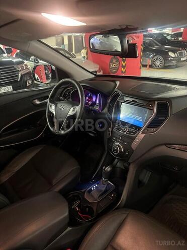 Hyundai Santa Fe-4