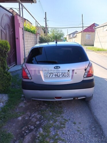 Kia Rio-4