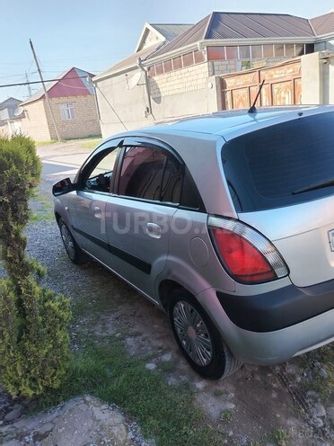 Kia Rio-3