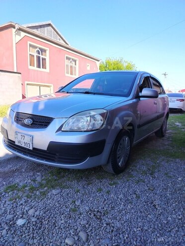 Kia Rio-2