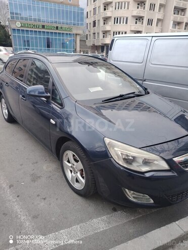 Opel Astra-2