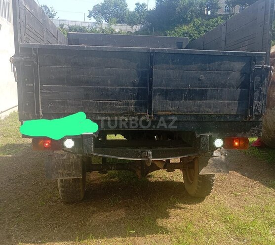 UAZ 3303-2