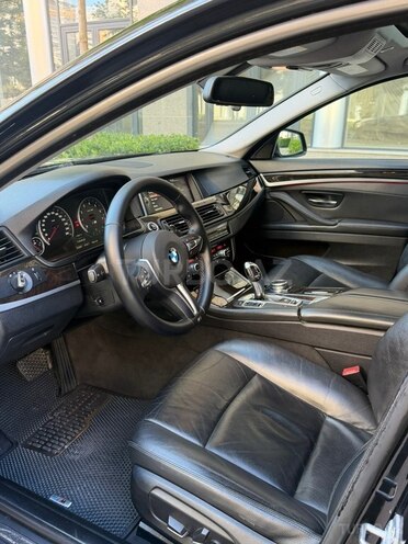 BMW 528-7