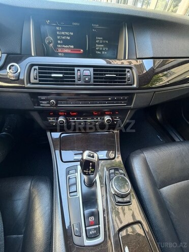 BMW 528-9