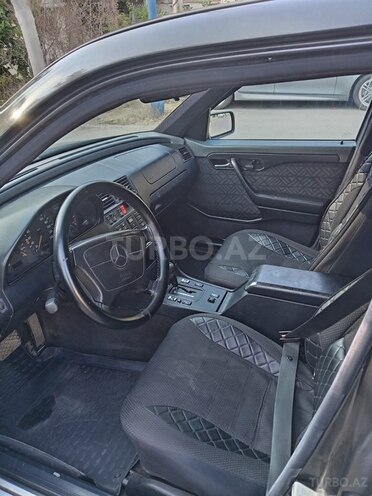 Mercedes C 220-10