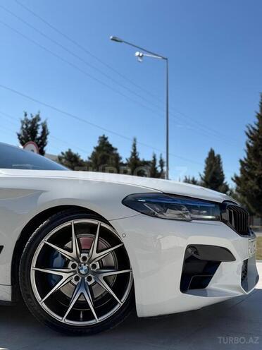 BMW 530-6
