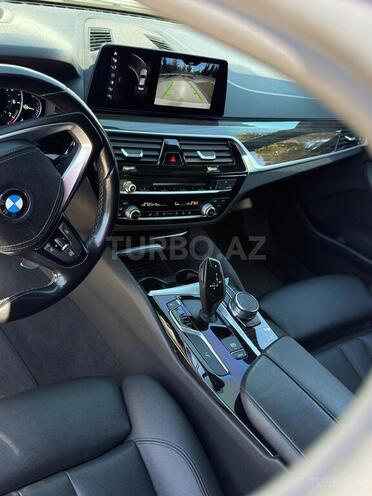 BMW 530-11