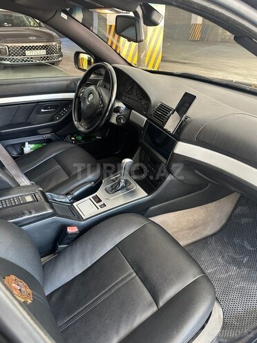 BMW 528-12