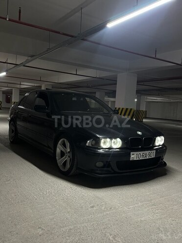 BMW 528-5