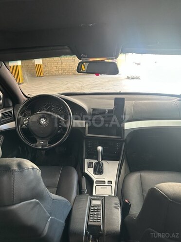 BMW 528-10