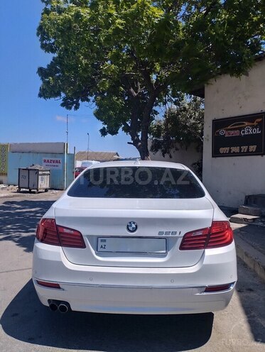 BMW 528-8