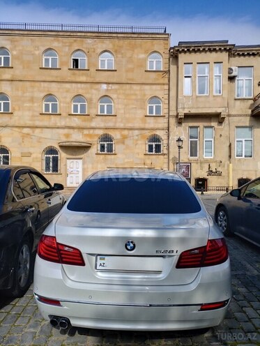 BMW 528-3