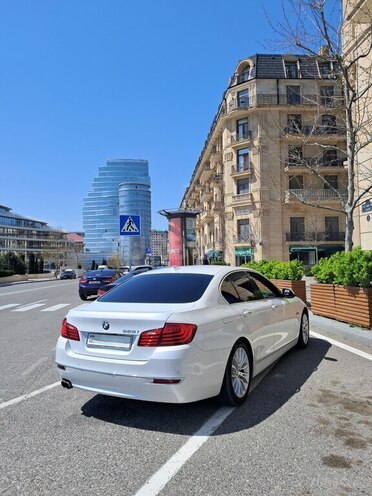 BMW 528-6
