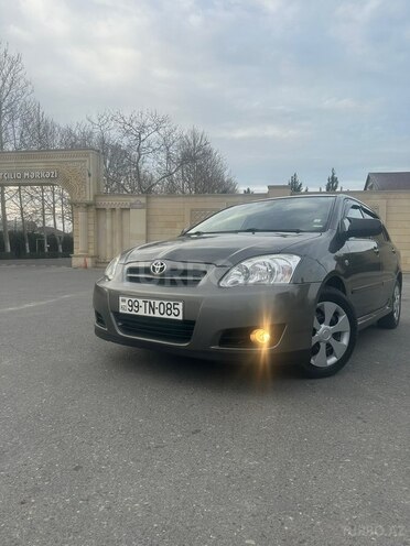 Toyota Corolla-7
