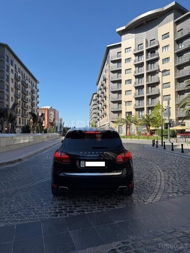 Porsche Cayenne S-5