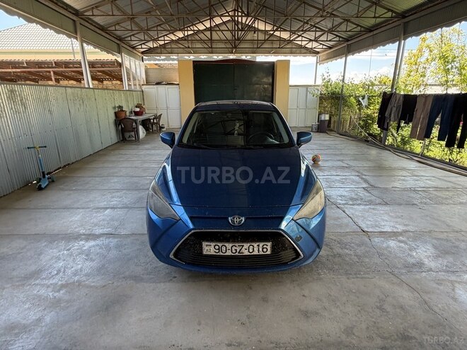 Toyota Yaris iA-1
