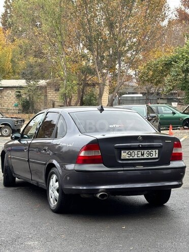 Opel Vectra-8