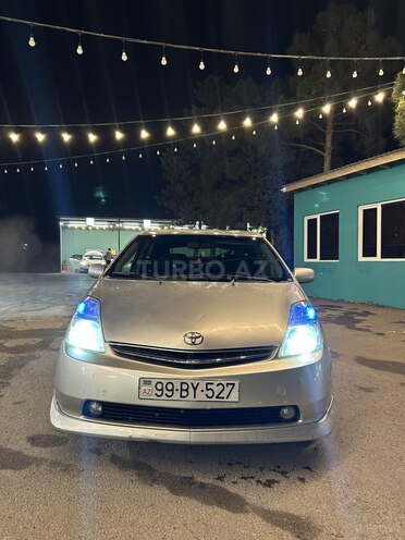 Toyota Prius-1