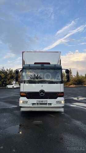 Mercedes Atego 2528-3