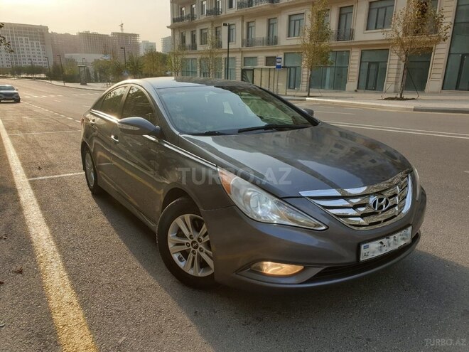 Hyundai Sonata-3
