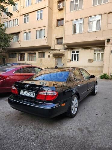 Nissan Maxima-5
