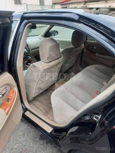 Nissan Maxima-10
