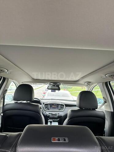 Kia Sorento-14