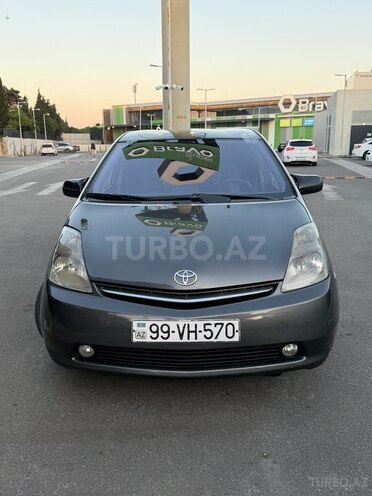 Toyota Prius-2