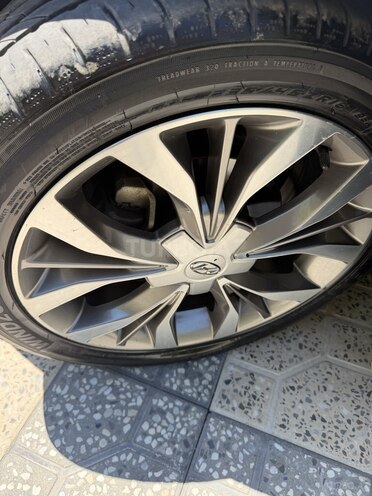 Hyundai Sonata-18